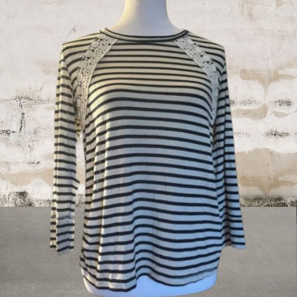 Mason & Belle Women's Striped 3/4 Sleeve Button Down Back Lace Size Small - Picture 1 of 5